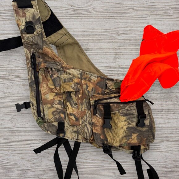 Camo Hunting Vest Adjustable Outdoor Pack Realtree Style Gear Bag Blaze Orange - Picture 1 of 3